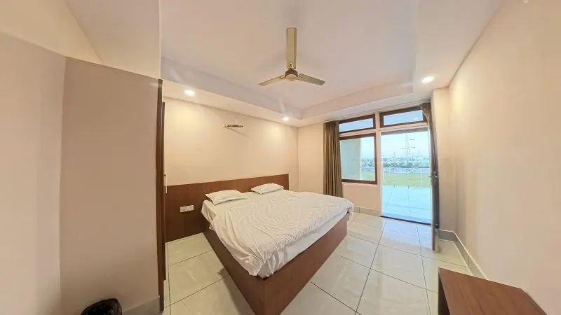 Madan Mohan Resort room